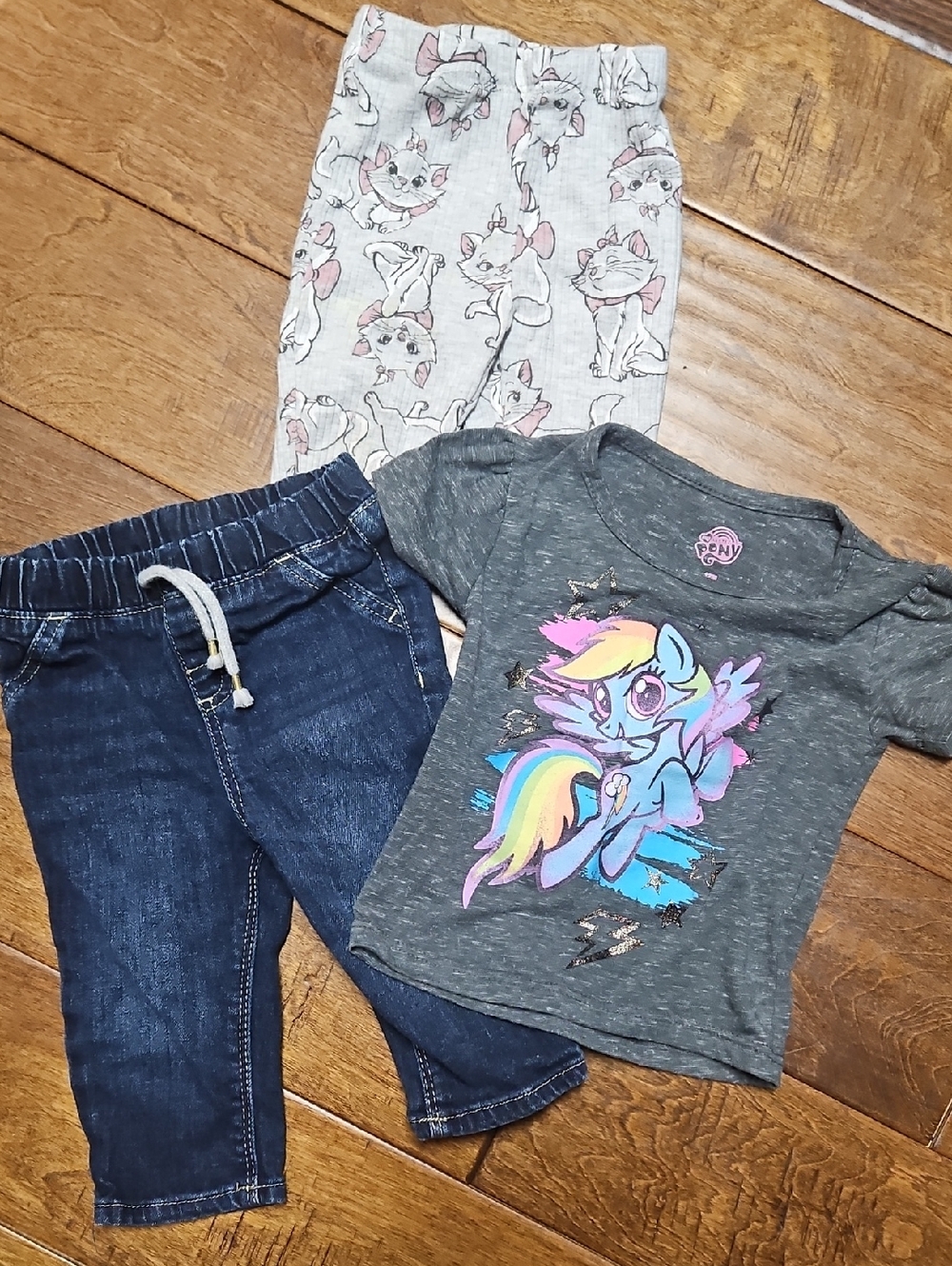 💝5/$25 My Little Pony Rainbow Dash Tee w Denim Joggers &Kitty Leggings 12M Lot